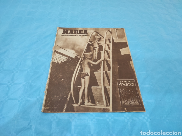 Sports collectibles: 15/08/1950 N&deg; 402. P&Oacute;STER FERROL CONQUENSE AT MADRID VALENCIA.