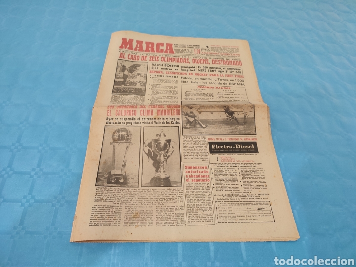 Colecionismo desportivo: 03/09/1960. REAL MADRID PE&Ntilde;AROL FINAL INTERCONTINENTAL RCD ESPA&Ntilde;OL VICTORIANO OLIVERAS DE LA RIVA.