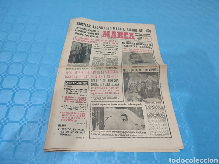 Colecionismo desportivo: 23/02/1966. ANDERLECHT R.MADRID COPA EUROPA TENERIFE GARC&Iacute;A AT MADRID.