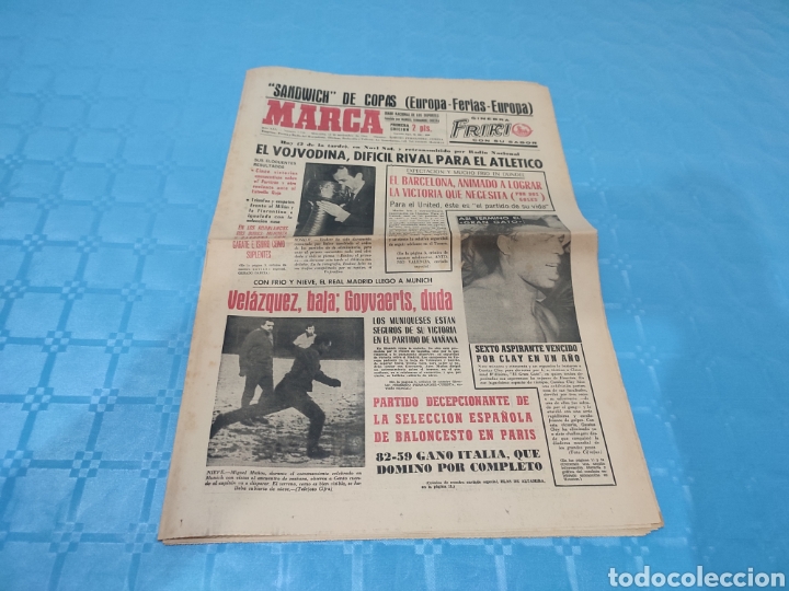 Colecionismo desportivo: 16/11/1966. DUNDEE FC BARCELONA COPA FERIAS VOJVODINA AT MADRID BAYERN MUNICH R.MADRID COPA EUROPA C