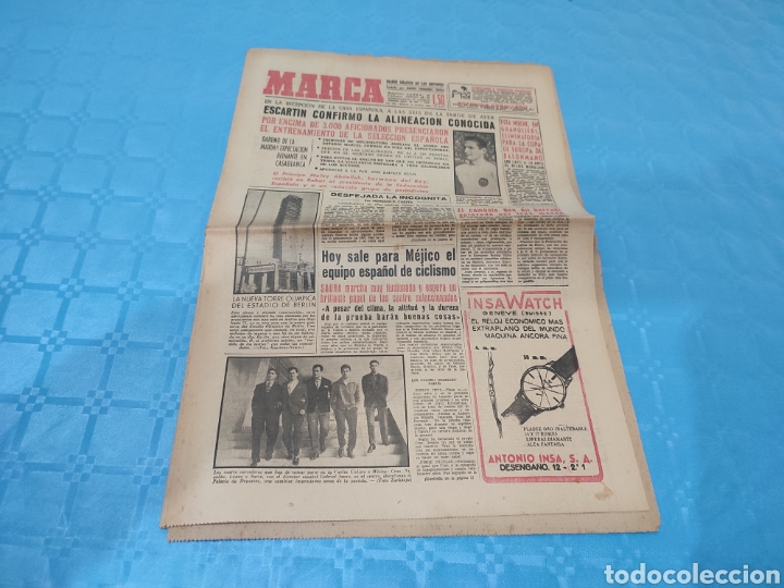 Colecionismo desportivo: 11/11/1961. MESTRE VALENCIA CF ITURRASPE H&Eacute;RCULES CF VICENTE MONTIEL REAL BETIS.