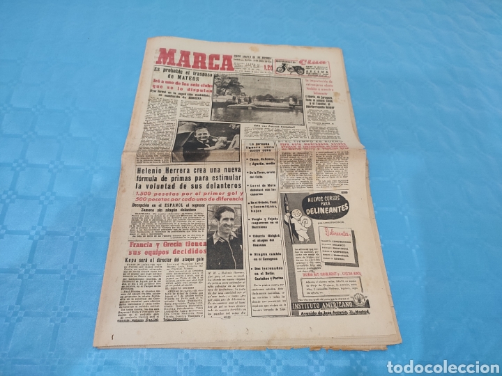 Colecionismo desportivo: 27/09/1958. VALENCIA CF MACHADO WALTER MINERVINO GONZ&Aacute;LEZ TRIPLE CAMPE&Oacute;N DE TIRO