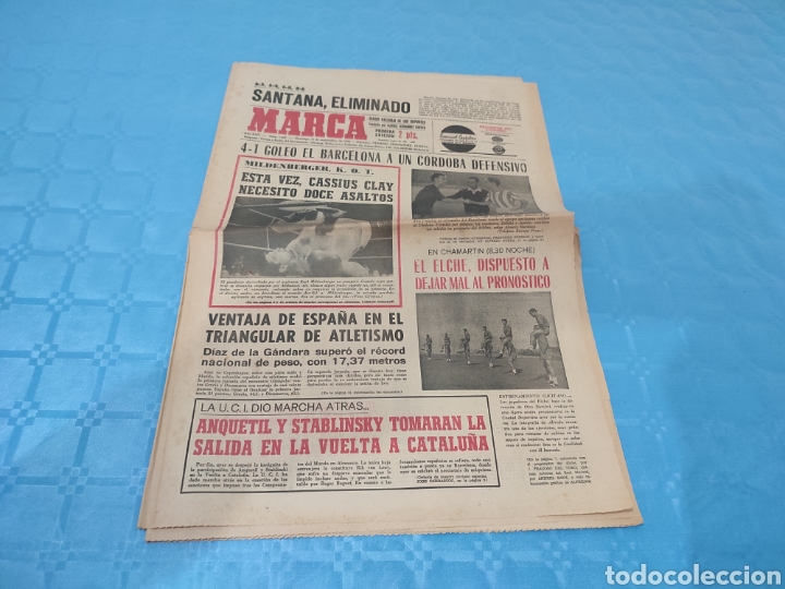 Colecionismo desportivo: 11/09/1966. FC BARCELONA C&Oacute;RDOBA ELCHE R.MADRID UWE SEELER PARTIDO 500 BOXEO CASSIUS CLAY F&Uacute;TBOL SAN