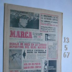 Coleccionismo deportivo: PERIODICO MARCA 13 MAYO 1967 BARAJA DE ASES EN LA CIUDAD DEPORTIVA DEL REAL MADRID