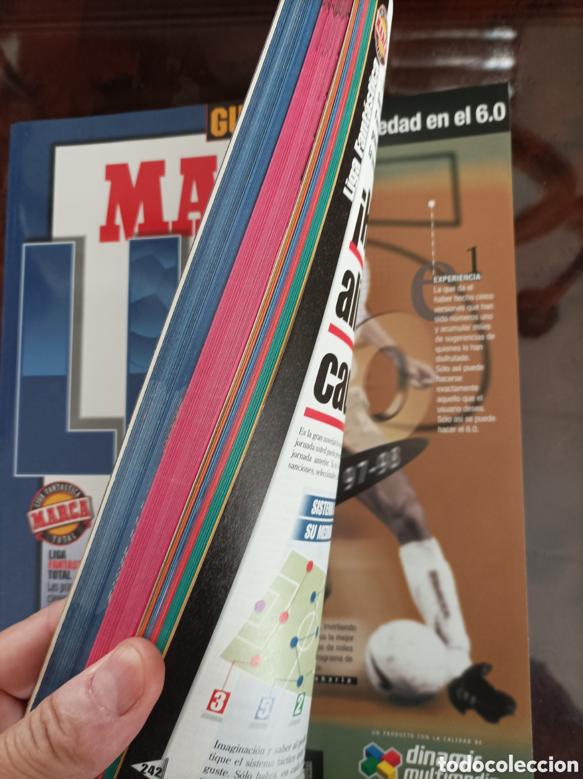 Coleccionismo deportivo: Revista gu&iacute;a marca - Foto 2