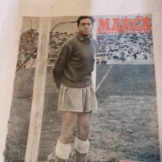 Coleccionismo deportivo: MARCA 1952 BARCELONA 9 GIJON 0. KUBALA 7. RECUERDOS DEL VALLADOLID. EQUIPOS EL MATARO,EL MANRESA