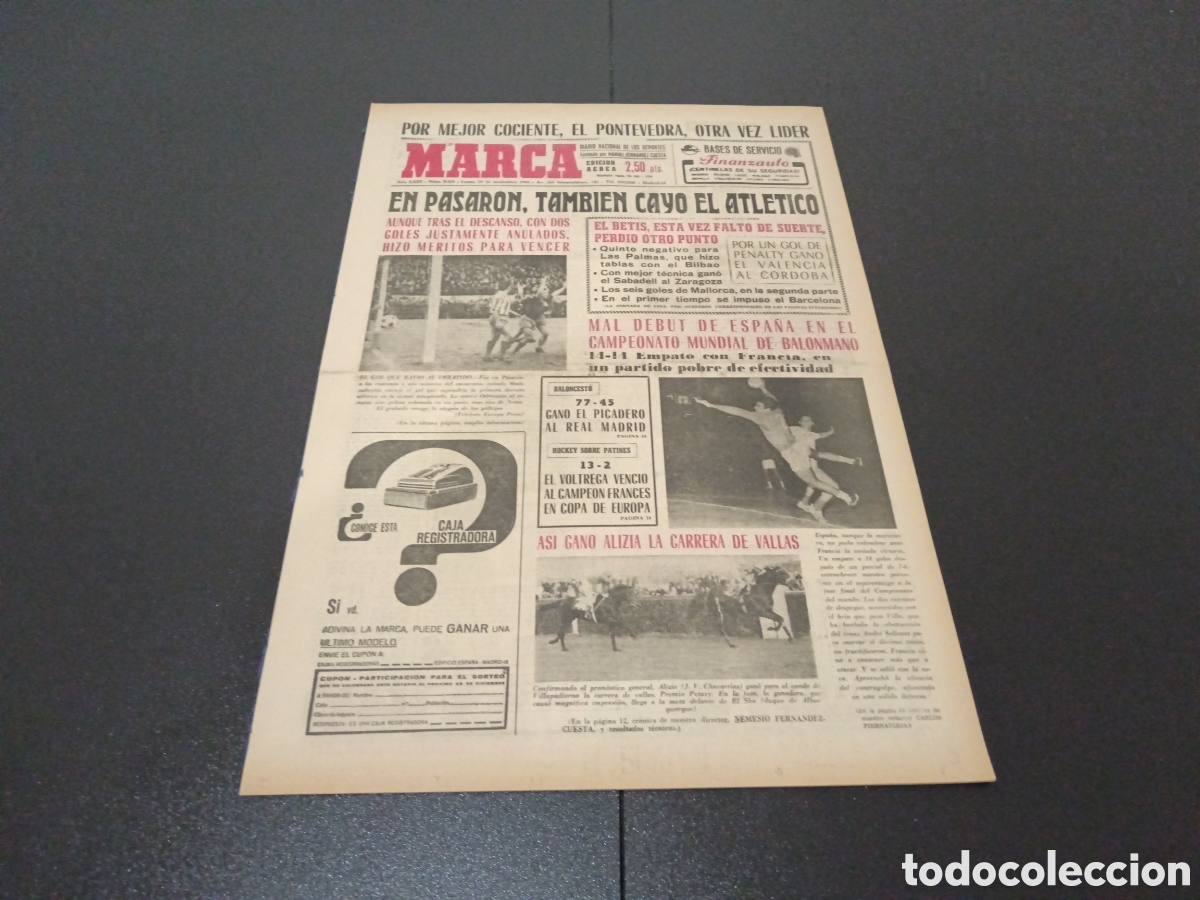 Coleccionismo deportivo: MARCA 29/11/1965 - Foto 1