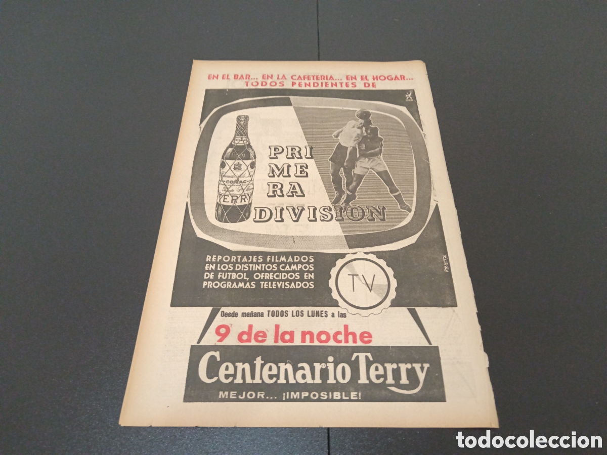Coleccionismo deportivo: MARCA 01 DE OCTUBRE 1961 - Foto 4