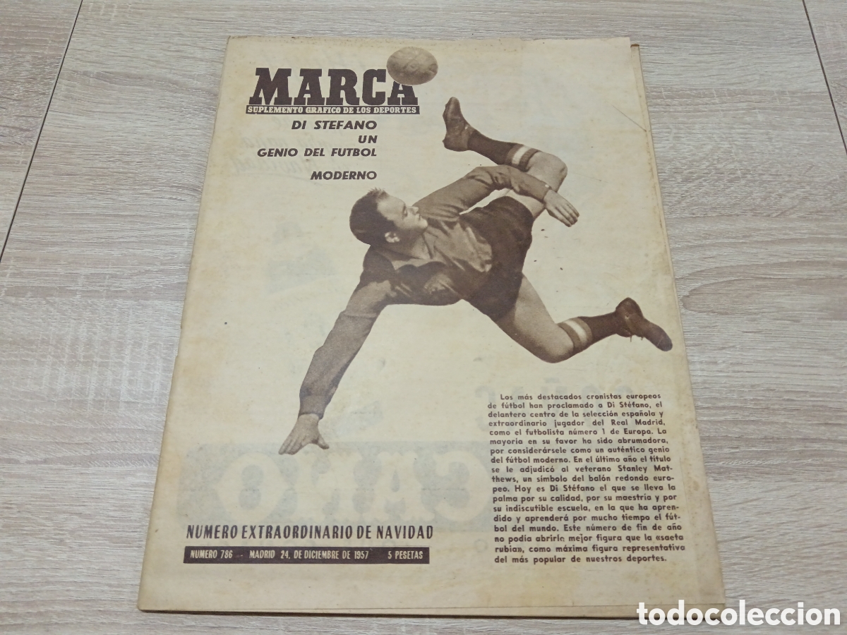 Collectionnisme sportif: MARCA N&deg; 786 (24/12/1957) DI STEFANO MEJOR JUGADOR DE EUROPA ESPECIAL NAVIDAD