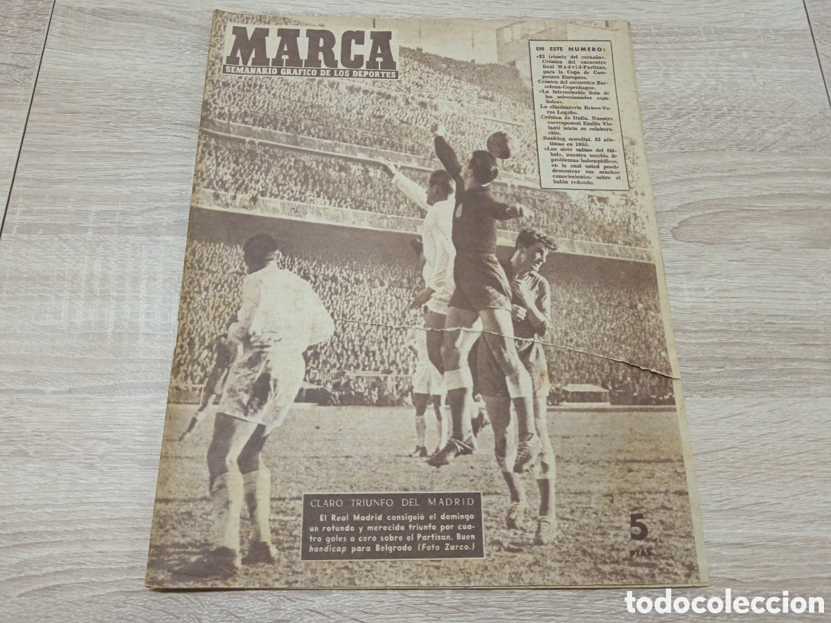 Coleccionismo deportivo: MARCA N&deg; 682 (27/12/1955) REAL MADRID v PARTIZAN COPA EUROPA+ ESPECIAL COPA EUROPA