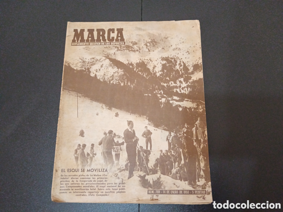 Sports collectibles: MARCA N&deg; 789 (14/01/1958) MIGUEL MU&Ntilde;OZ CARNIGLIA AT MADRID JORNADA LIGA
