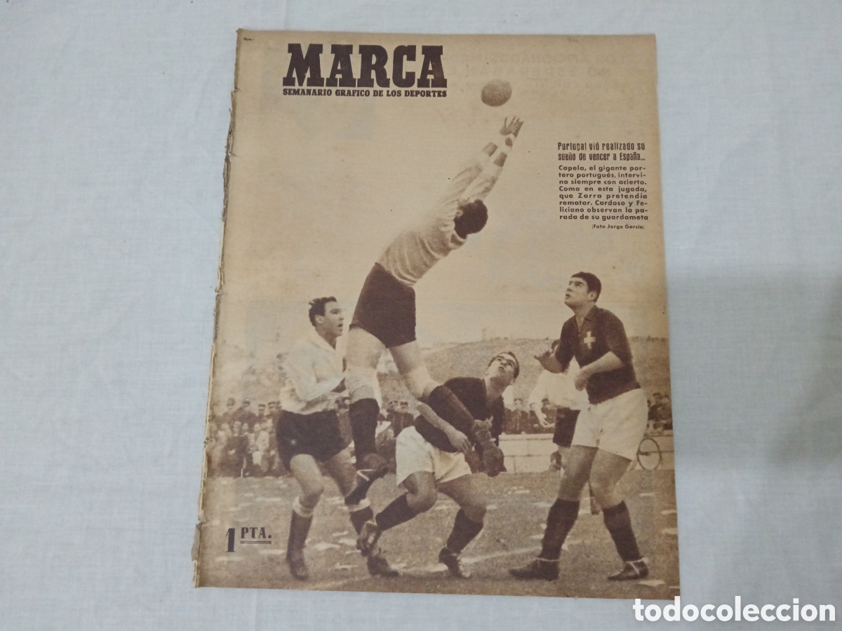 Sammelleidenschaft Sport: MARCA N&deg; 217 (28/01/1947) POSTUGAL v ESPA&Ntilde;A SANLORENZO v VALENCIA RCD ESPA&Ntilde;OL SABADELL TARRAGONA