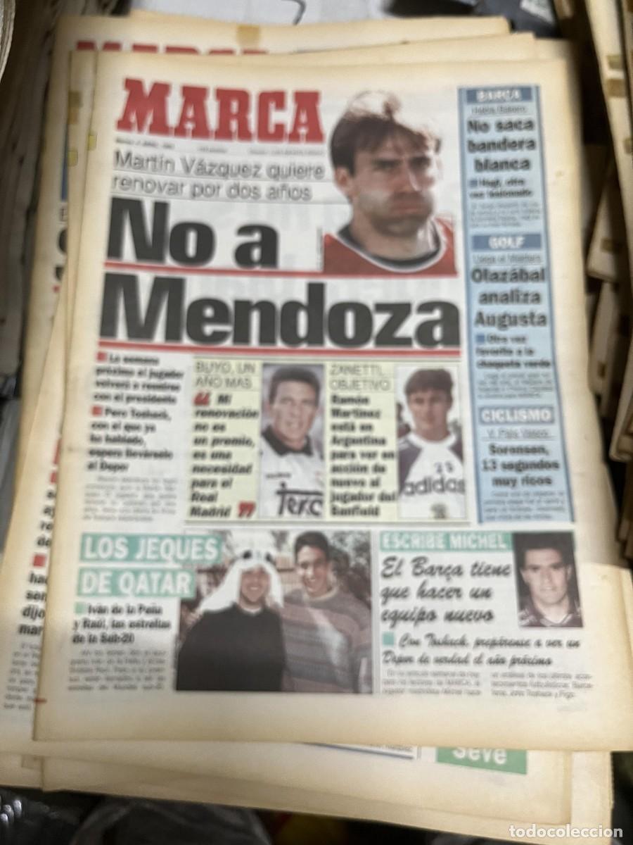 Coleccionismo deportivo: MARCA (4-4-1995) RAMON MENDOZA REAL MADRID MARTIN VAZQUEZ QATAR RAUL GONZALEZ