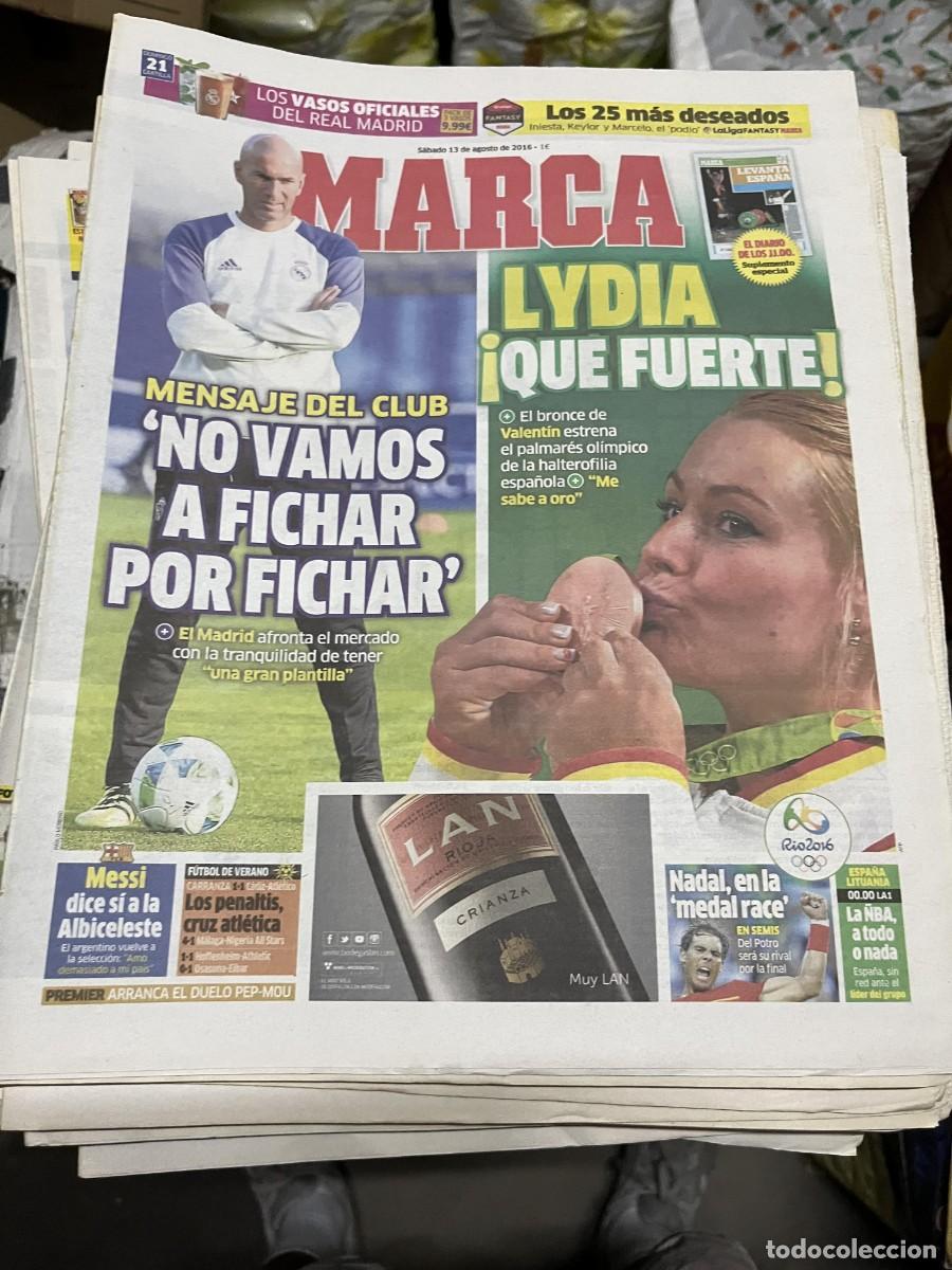 Coleccionismo deportivo: MARCA (13-8-2016) ZIDANE FICHAJES REAL MADRID LYDIA VALENTIN MESSI