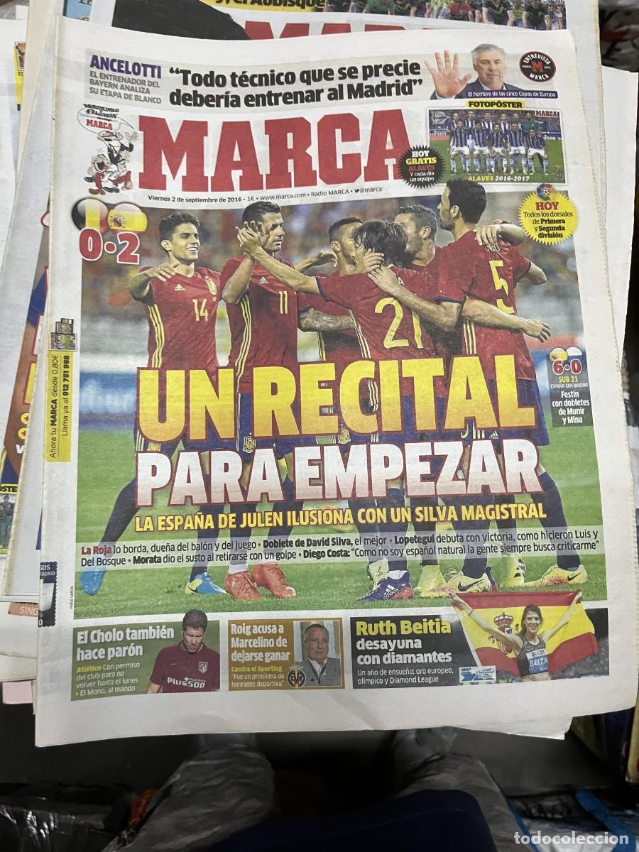 Sports collectibles: MARCA (2-9-2016) POSTER ALAVES SELECCION ESPA&Ntilde;OLA BELGICA 0-2 ESPA&Ntilde;A ANCELOTTI REAL MADRID