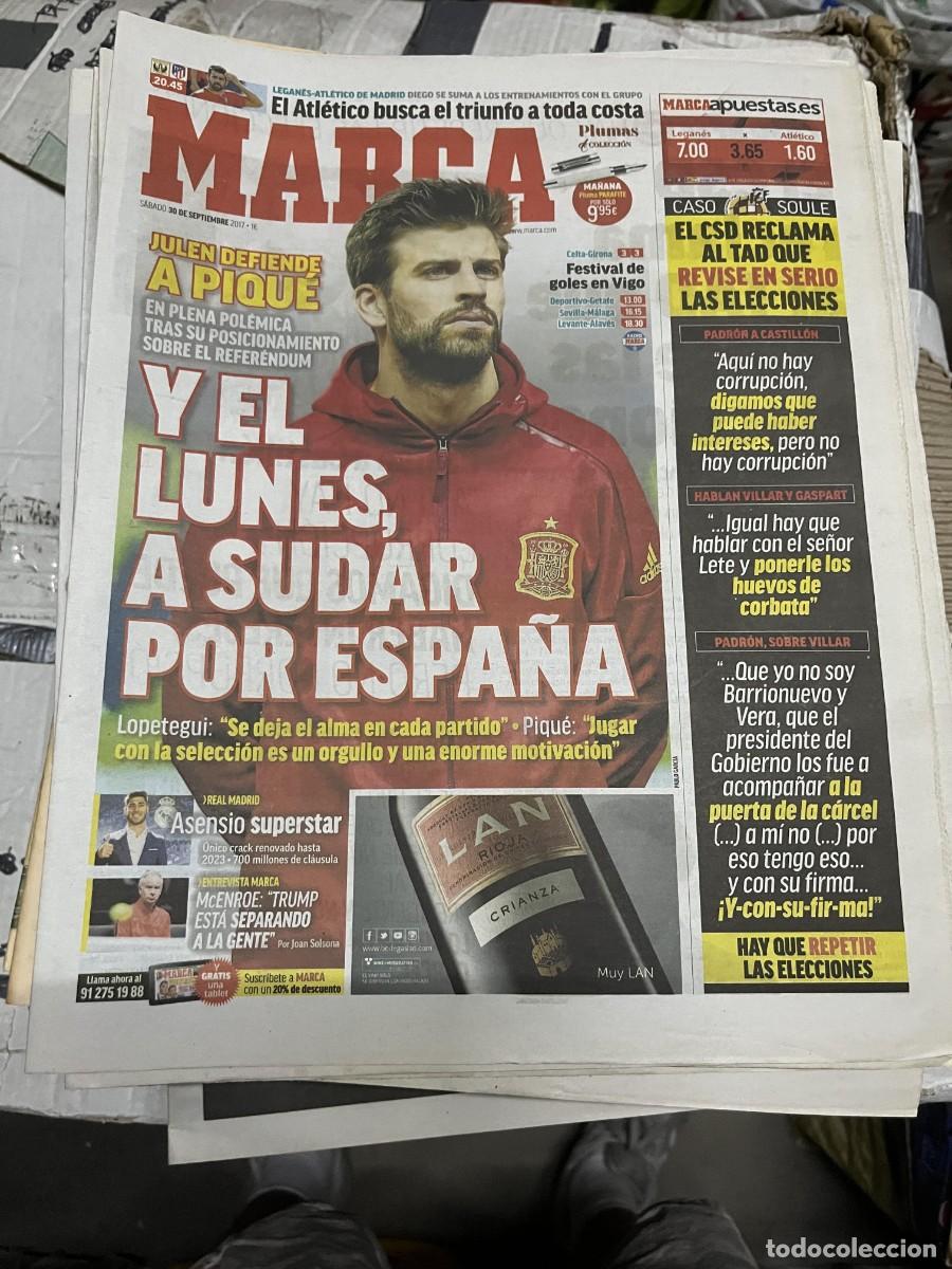 Coleccionismo deportivo: MARCA (30-9-2017) PIQUE SELECCION ESPA&Ntilde;OLA ESPA&Ntilde;A JORNADA LIGA CELTA 3-3 GIRONA LOPETEGUI