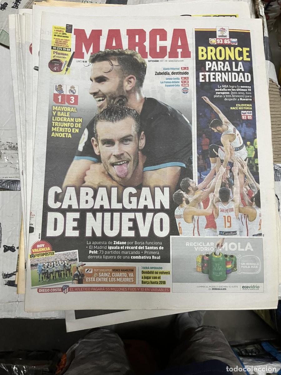 Sports collectibles: MARCA (18-9-2017) REAL SOCIEDAD 1-3 REAL MADRID JORNADA LIGA ALAVES 0-3 VILLARREAL ZUBELDIA BALE