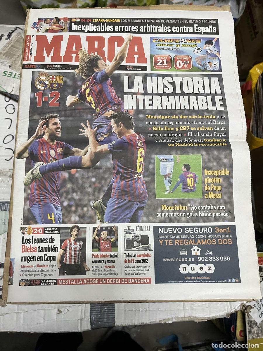 Coleccionismo deportivo: MARCA (19-1-2012) EL CLASICO REAL MADRID 1-2 BARCELONA ESPA&Ntilde;A 24-24 HUNGRIA BALONMANO