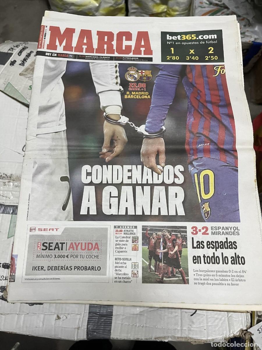 Coleccionismo deportivo: MARCA (18-1-2012) EL CLASICO REAL MADRID BARCELONA ESPANYOL 3-2 MIRANDES