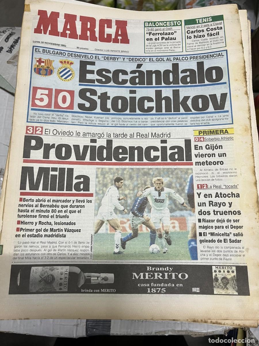 Coleccionismo deportivo: MARCA (30-11-1992) DERBI BARCELONA 5-0 ESPANYOL ESPA&Ntilde;OL OVIEDO 3-2 REAL MADRID JORNADA LIGA