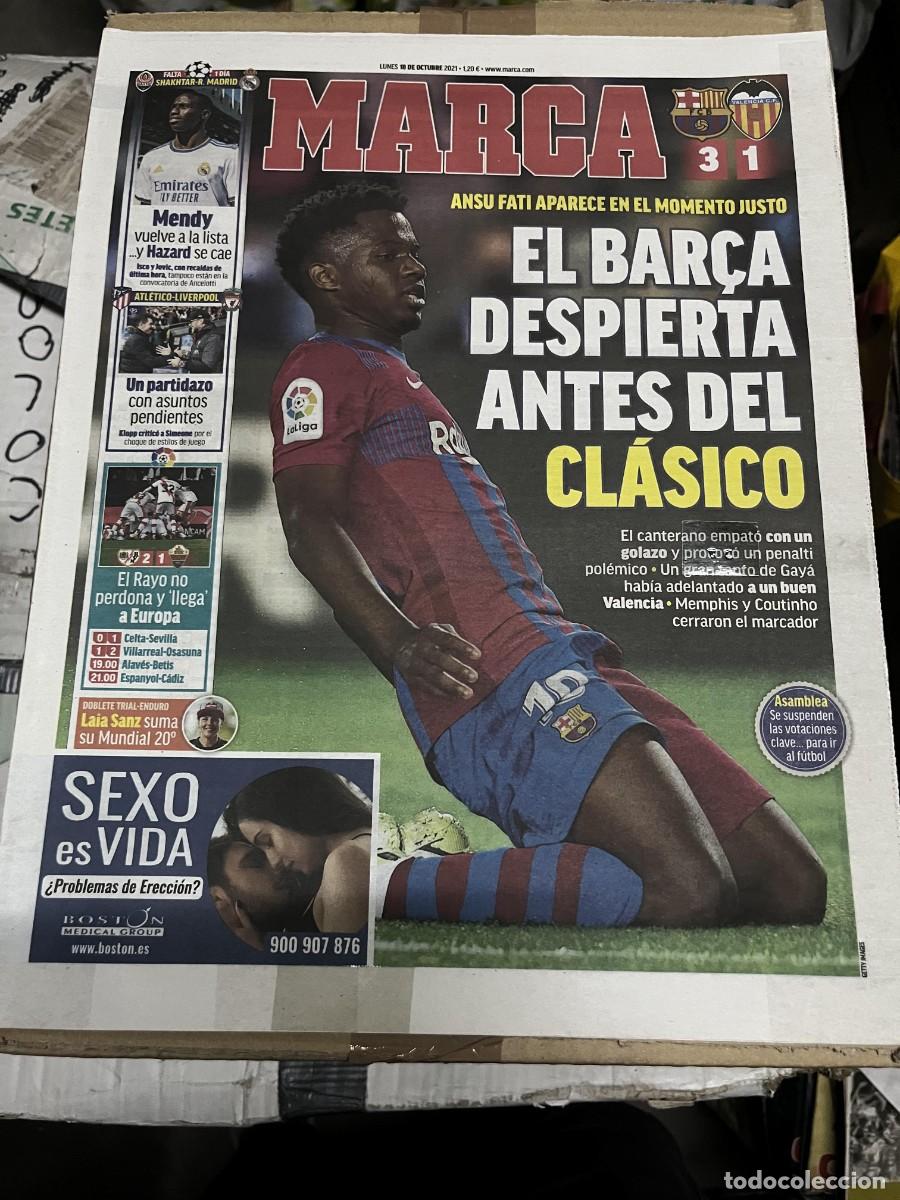 Coleccionismo deportivo: MARCA (18-10-2021) JORNADA LIGA BARCELONA 3-1 VALENCIA RAYO 2-1 ELCHE ATLETICO MADRID LIVERPOL