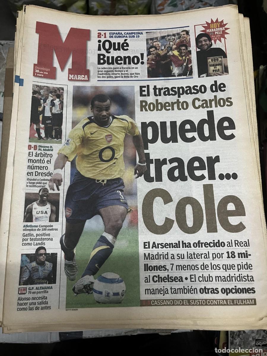 Coleccionismo deportivo: MARCA (30-7-2006) CAMPEON SUB19 ESPA&Ntilde;A 2-0 ESCOCIA COLE ROBERTO CARLOS ARSENAL REAL MADRID