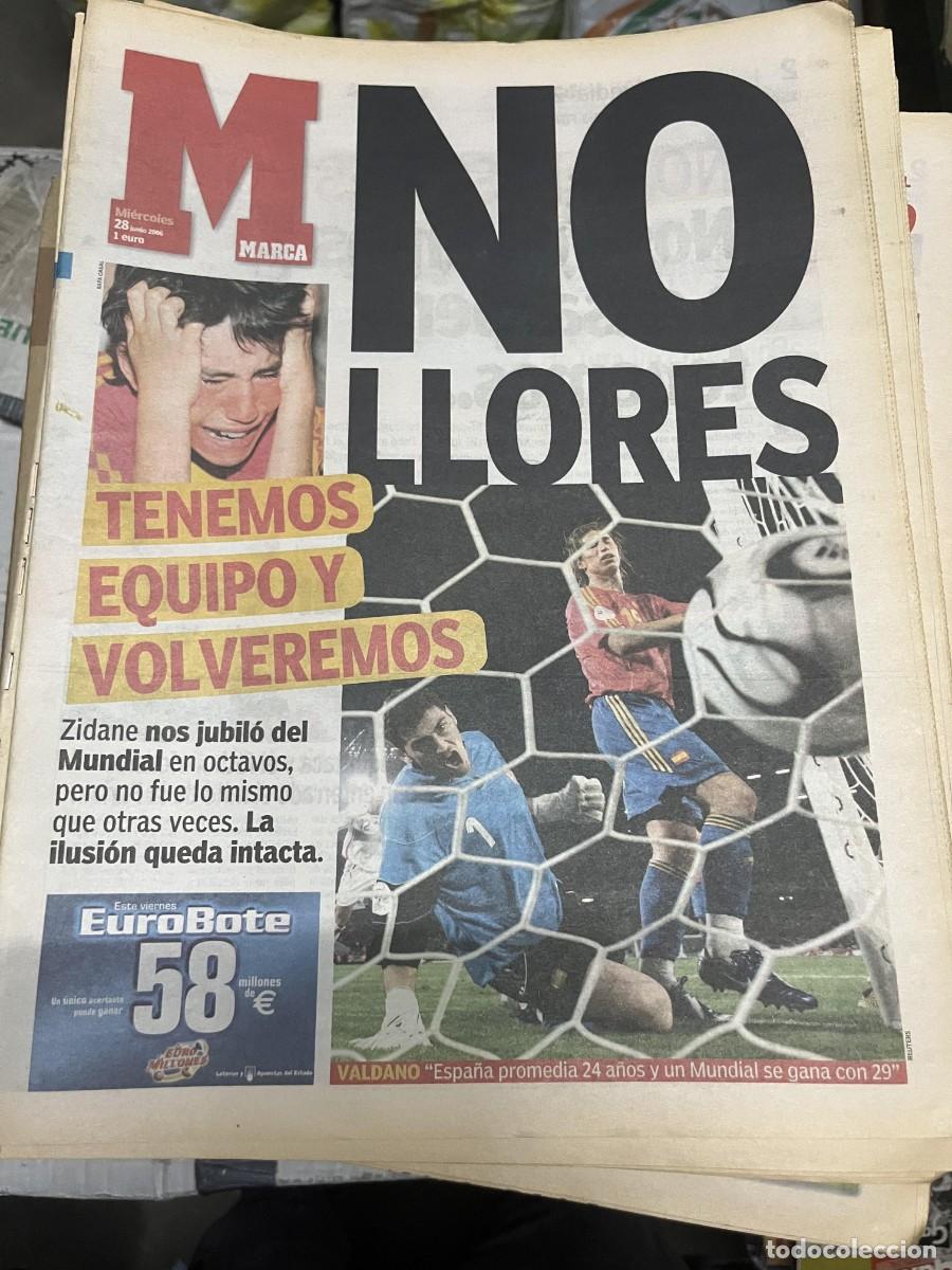 Coleccionismo deportivo: MARCA (28-6-2006) SELECCION ESPA&Ntilde;OLA ESPA&Ntilde;A 1-3 FRANCIA ZINEDINE ZIDANE MUNDIAL