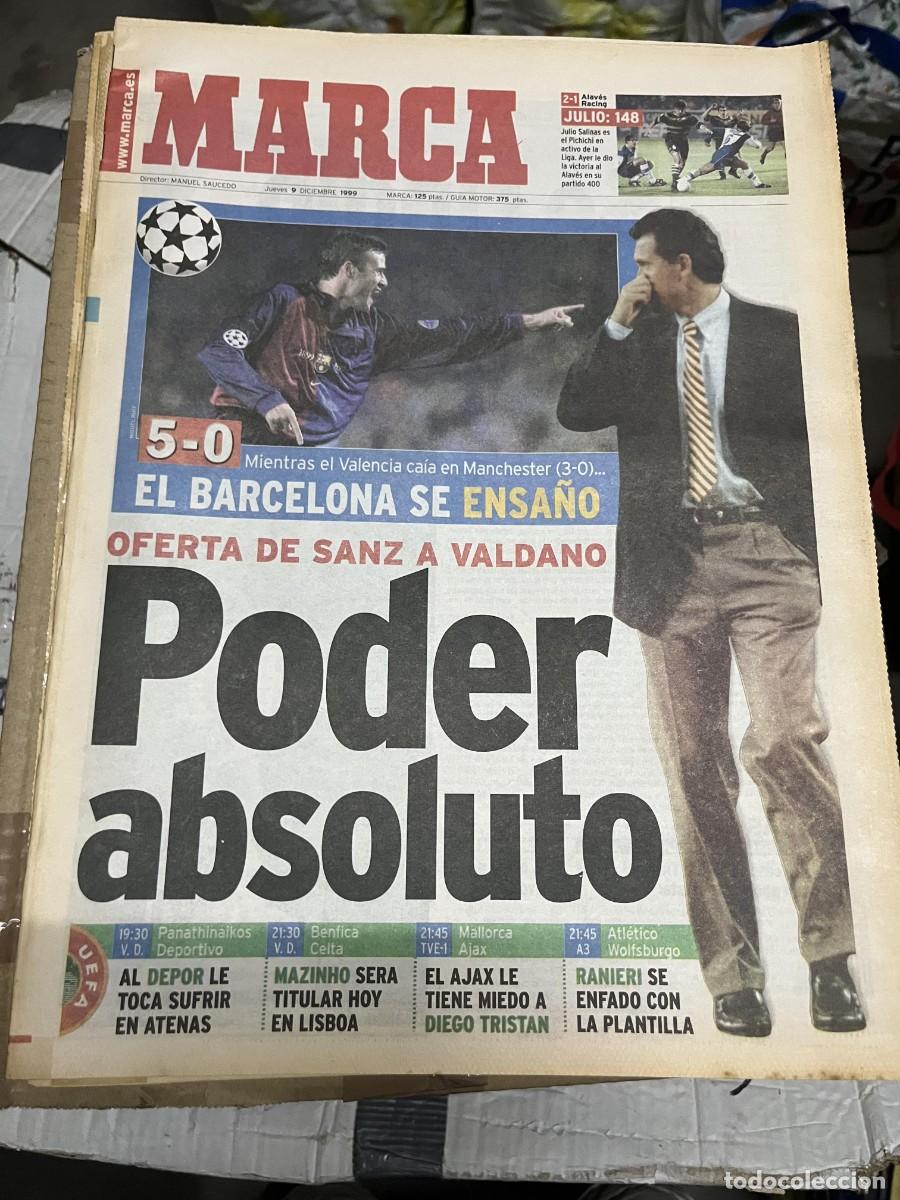 Coleccionismo deportivo: MARCA (9-12-1999) CHAMPIONS BARCELONA 5-0 SPARTA PRAGA MANCHESTER UNITED 3-0 VALENCIA