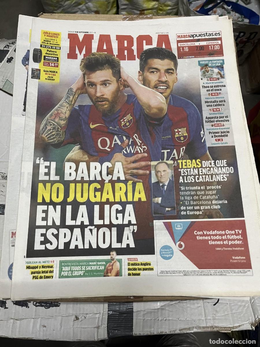 Coleccionismo deportivo: MARCA (9-9-2017) LUIS SUAREZ LIONEL MESSI BARCELONA LFEF TEBAS