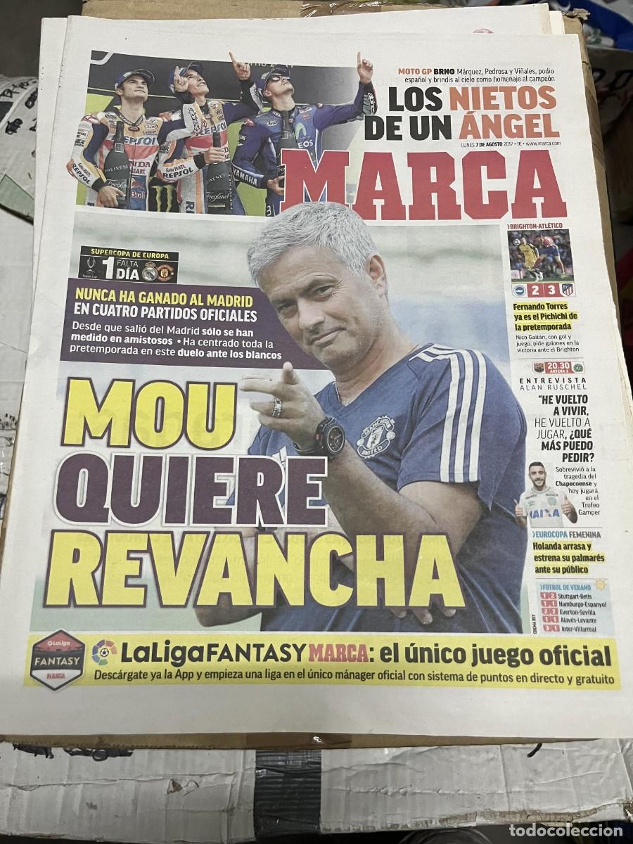Coleccionismo deportivo: MARCA (7-8-2017) ENTRENADOR REAL MADRID MOURINHO MOTO GP BRNO ANGEL NIETO MARQUEZ PEDROSA VI&Ntilde;ALES