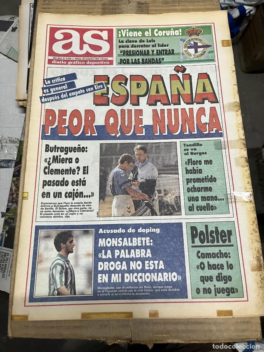 Coleccionismo deportivo: AS (20-11-1992) ESPA&Ntilde;A EIRE IRLANDA BUTRAGUE&Ntilde;O BENITO FLORO DEPORTIVO CORU&Ntilde;A POLSTER MONSALBETE
