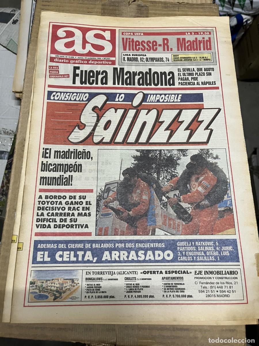Coleccionismo deportivo: AS (26-11-1992) CAMPEON MUNDIAL RALLY CARLOS SAINZ TOYOTA HOY VITESSE REAL MADRID CUERVAS MARADONA
