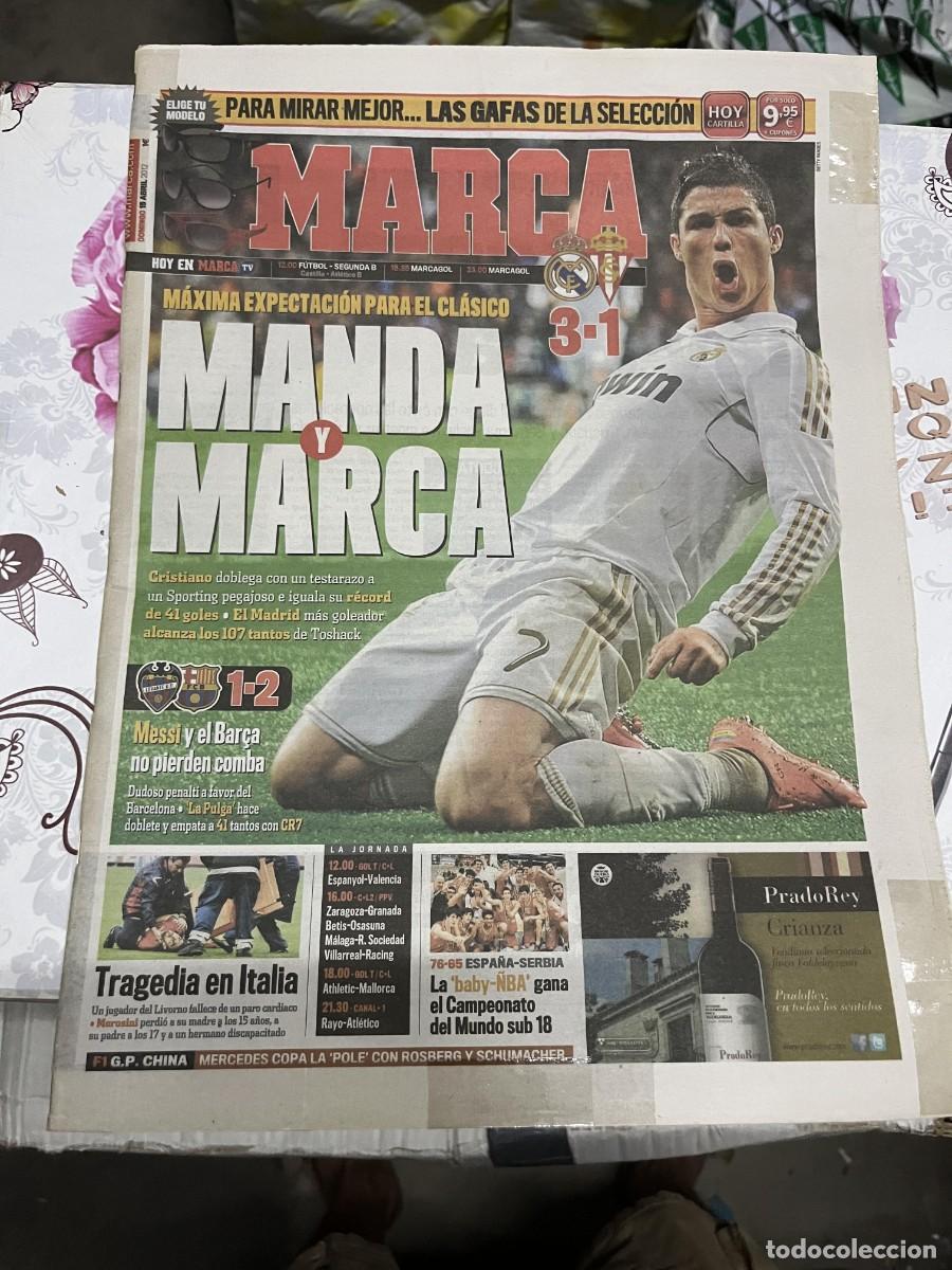 Coleccionismo deportivo: MARCA (15-4-2012) CRISTIANO RONALDO REAL MADRID 3-1 SPORTING GIJON LEVANTE 1-2 BARCELONA
