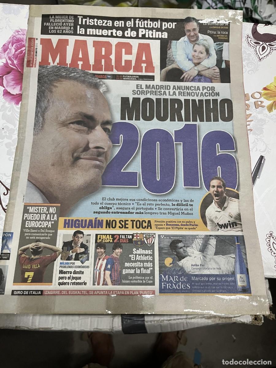 Coleccionismo deportivo: MARCA (23-5-2012) MOURINHO RENOVACION REAL MADRID MUERTE PITINA FLORENTINO PEREZ HIGUAIN