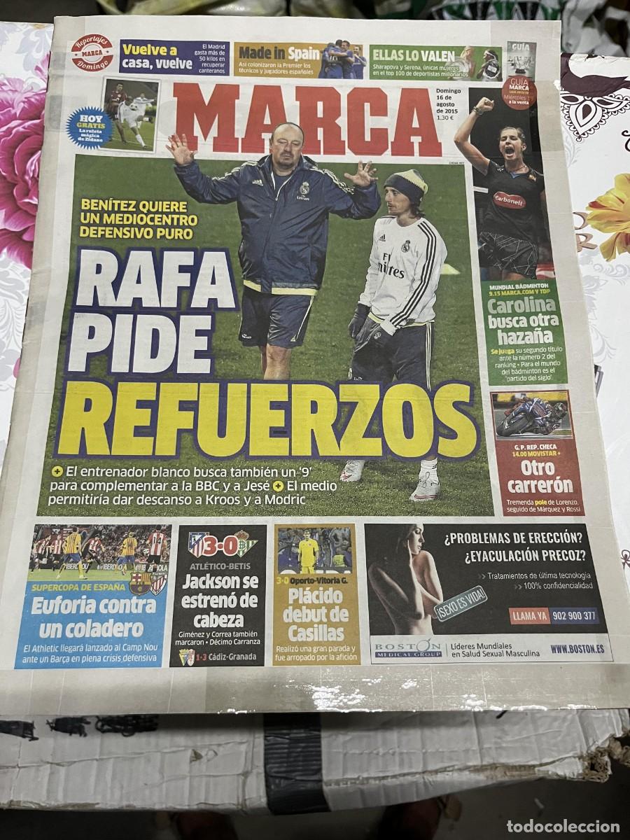 Coleccionismo deportivo: MARCA (16-8-2015) CAROLINA MARIN BADMINTON RAFA BENITES ATLETICO MADRID 3-0 BETIS BARCELONA ATHLETIC