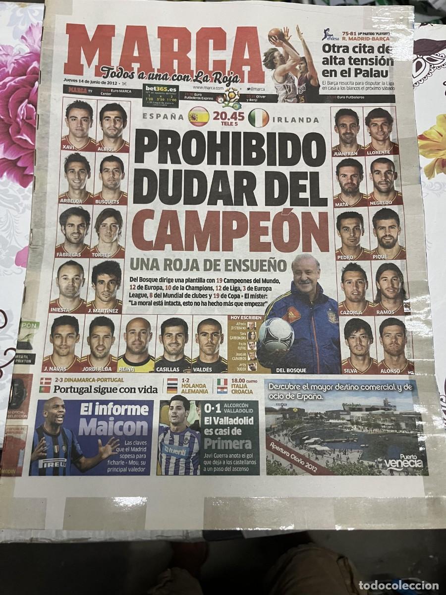 Coleccionismo deportivo: MARCA (14-6-2012) EURO EUROCOPA HOY ESPA&Ntilde;A IRLANDA TODOS LOS JUGADORES DEL BOSQUE