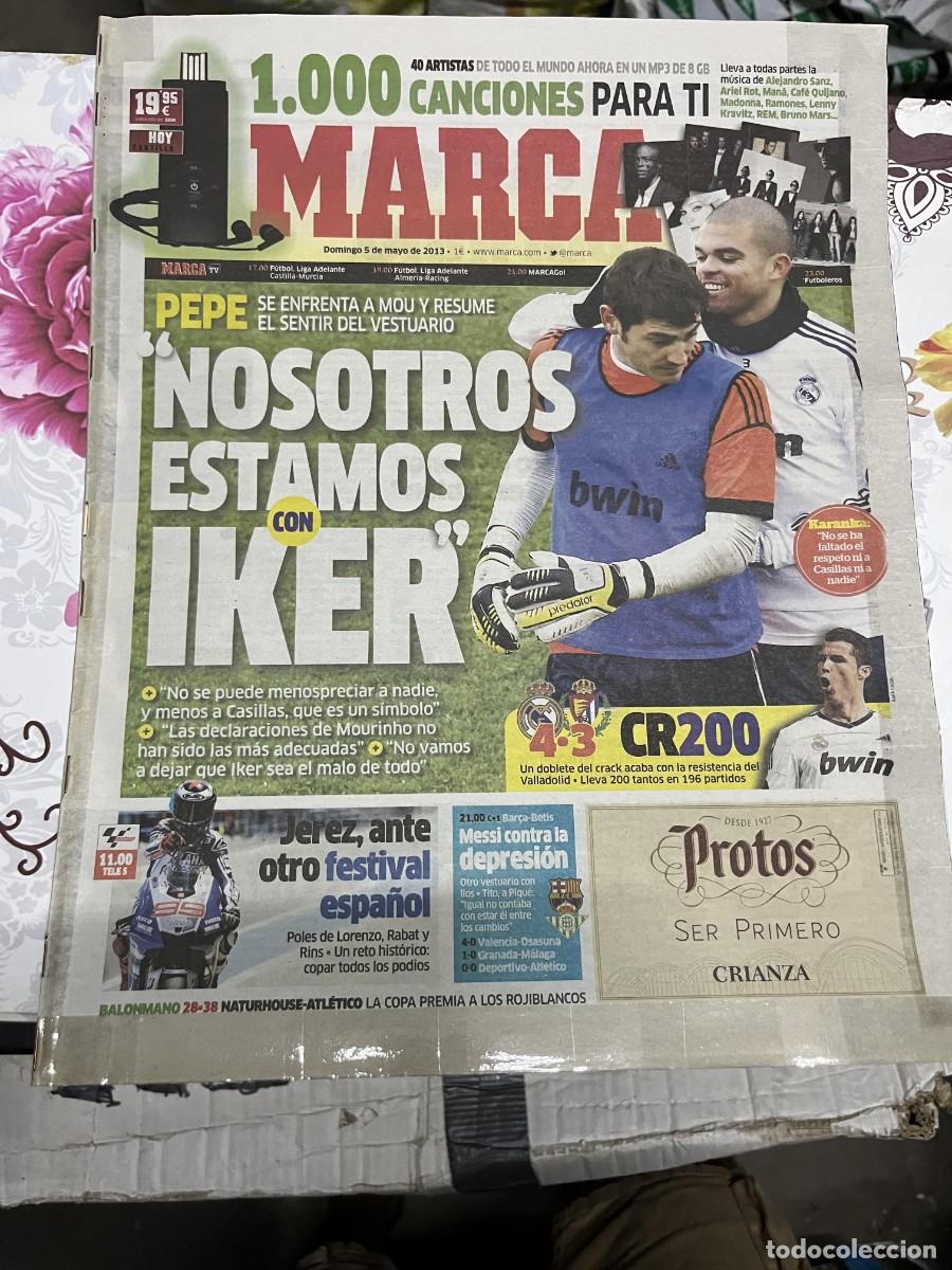 Coleccionismo deportivo: MARCA (5-5-2013) IKER CASILLAS PEPE REAL MADRID 4-3 VALLADOLID CRISTIANO RONALDO CR200 GOLES