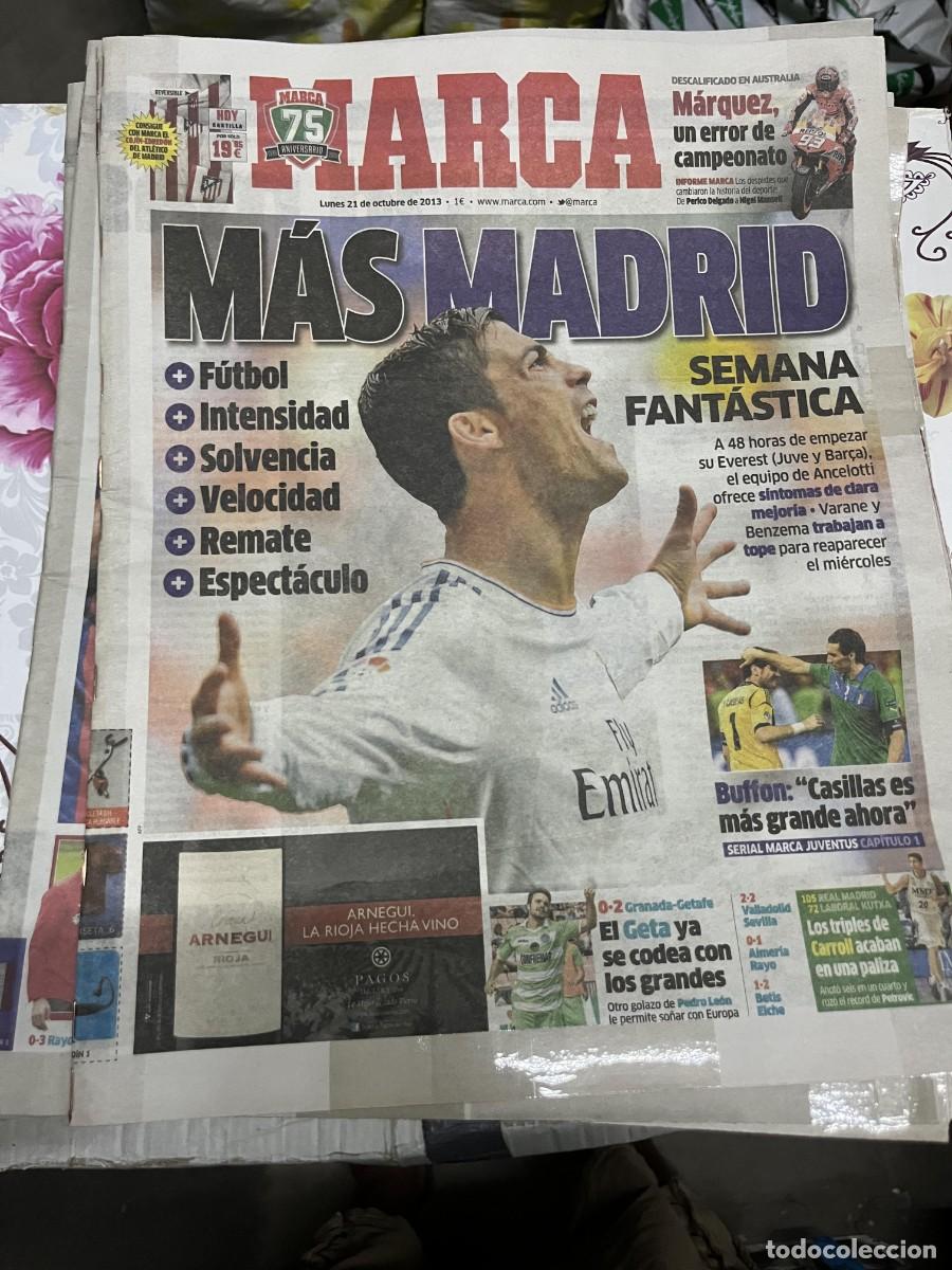 Coleccionismo deportivo: MARCA (21-10-2013) CRISTIANO RONALDO REAL MADRID MARC MARQUEZ BUFFON CASILLAS GRANADA 0-2 GETAFE