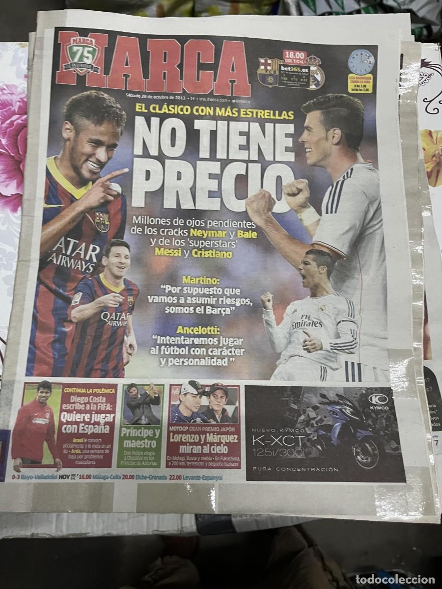 Coleccionismo deportivo: MARCA (26-10-2013) EL CLASICO BARCELONA REAL MADRID NEYMAR BALE MESSI CRISTIANO RONALDO