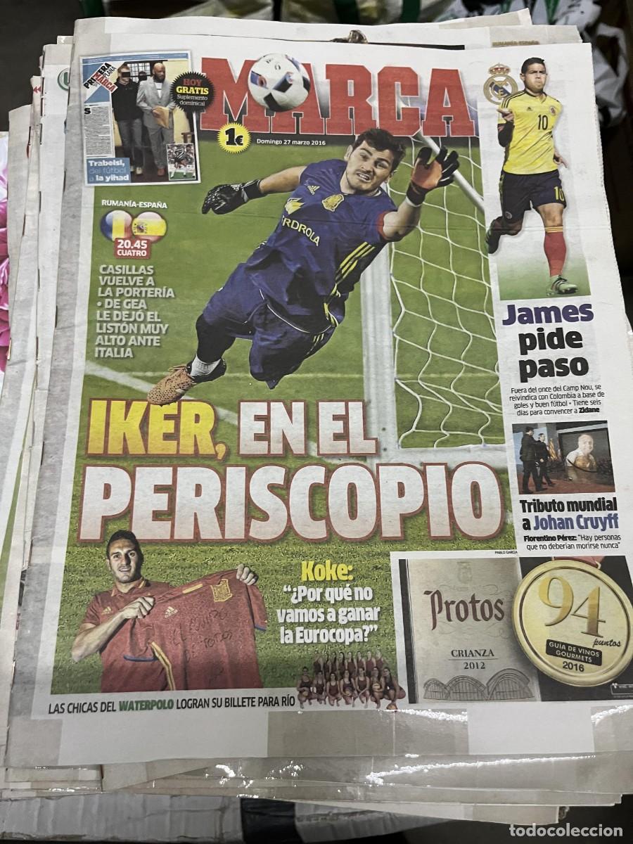 Coleccionismo deportivo: MARCA (27-3-2016) HOY RUMANIA ESPA&Ntilde;A IKER CASILLAS KOKE JAMES RODRIGUEZ REAL MADRID CRUYFF