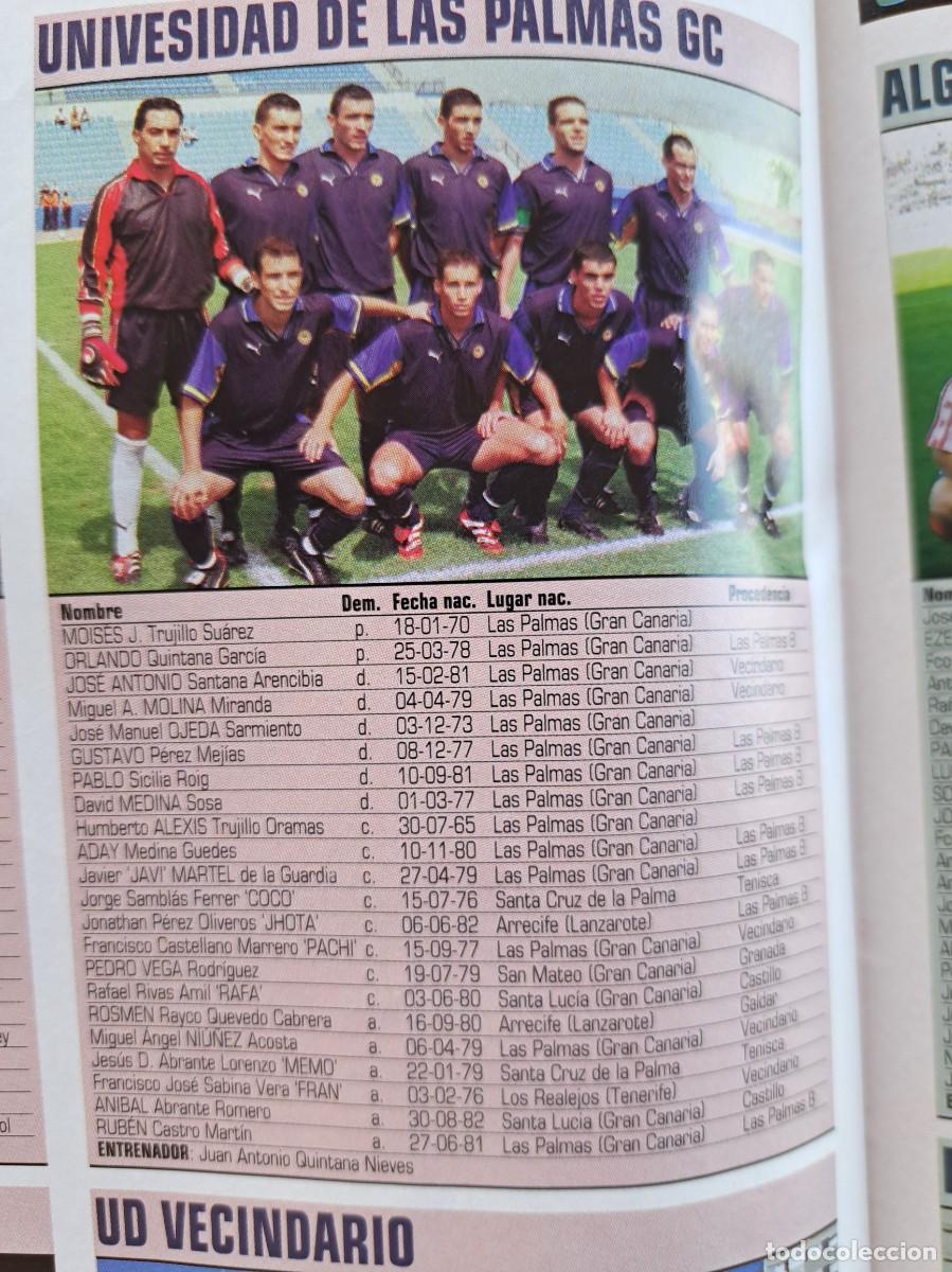 Coleccionismo deportivo: Foto y plantel del Universidad de Las Palmas. Recorte Don Balon 2001-02