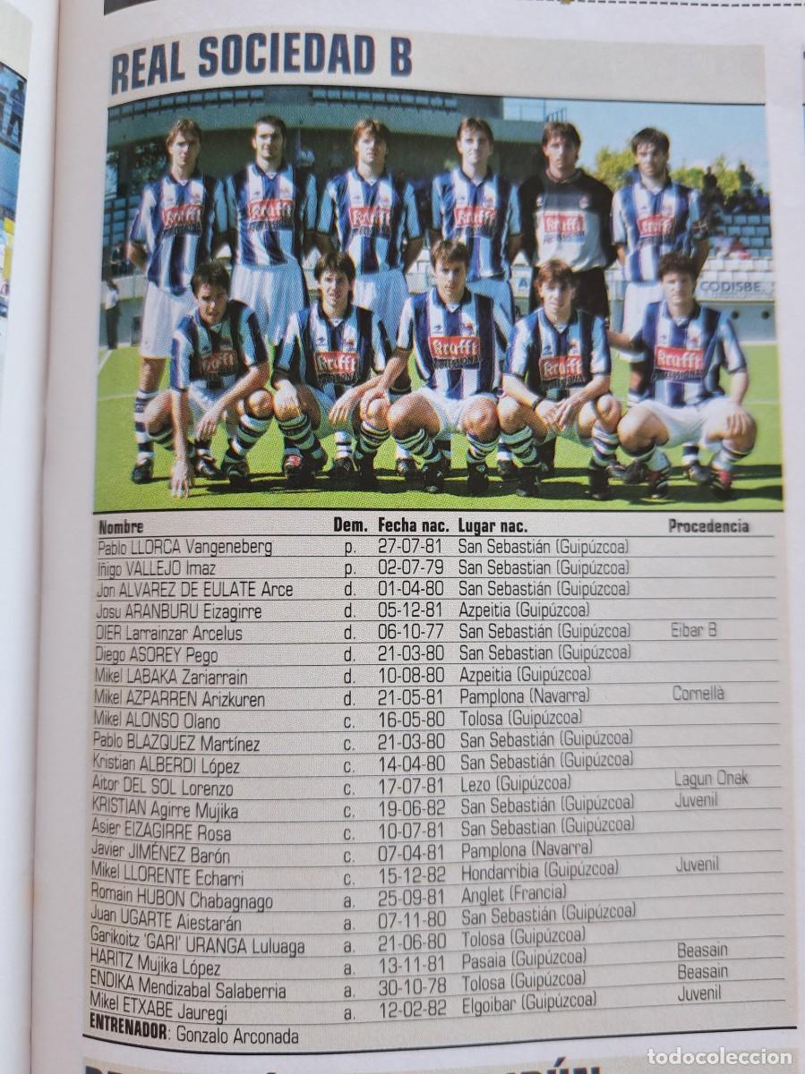 Coleccionismo deportivo: Foto y plantel del Real Sociedad B.Recorte Don Balon 2001-02