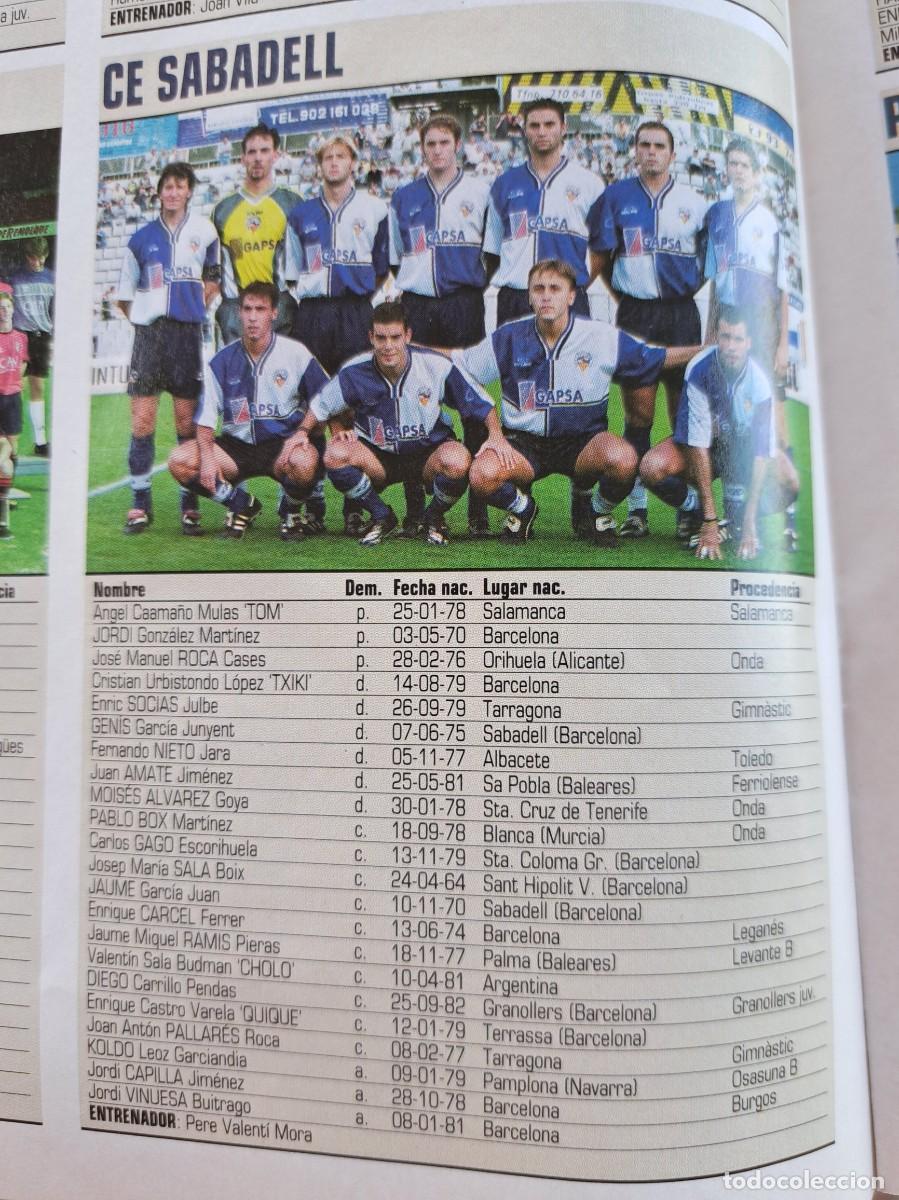 Coleccionismo deportivo: Foto y plantel del CE Sabadell. Recorte Don Balon 2001-02