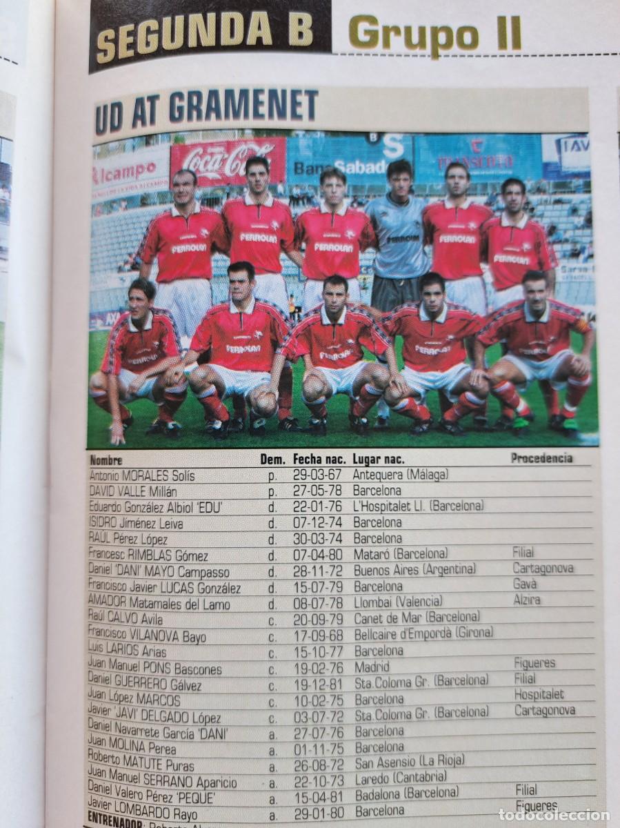Coleccionismo deportivo: Foto y plantel del UD Atl&eacute;tico Gramenet .Recorte Don Balon 2001-02