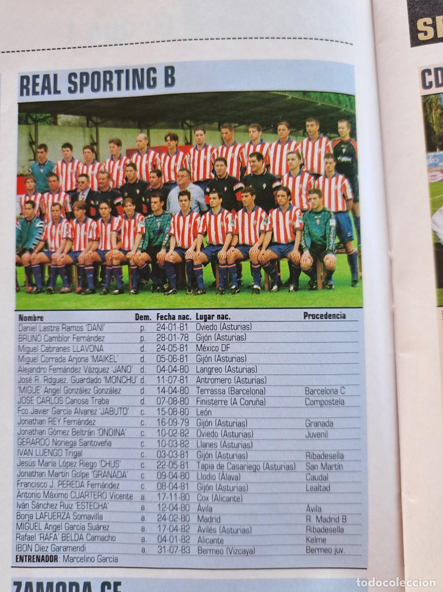 Coleccionismo deportivo: Foto y plantel del Real Sporting Gijon. Recorte Don Balon 2001-02