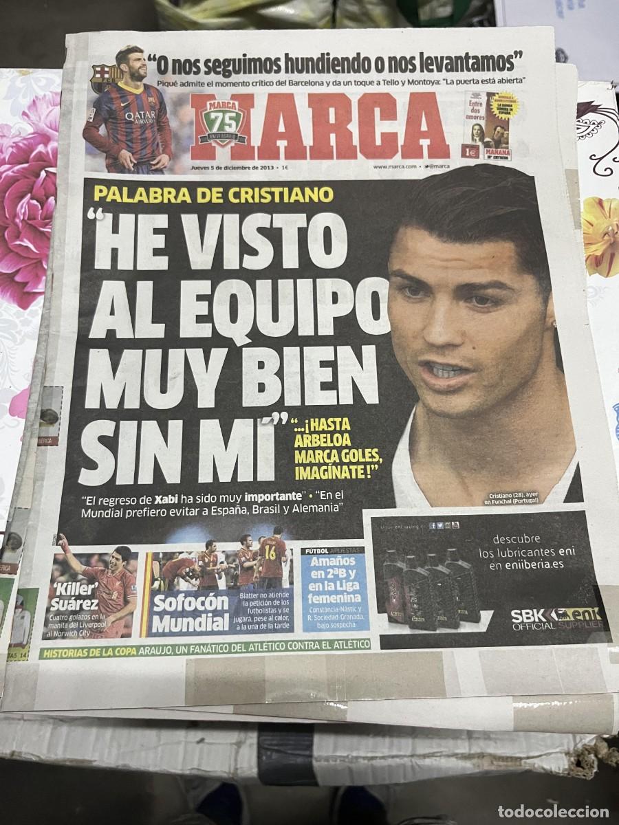 Coleccionismo deportivo: MARCA (5-12-2013) CRISTIANO RONALDO LUIS SUAREZ BLATTER PIQUE BARCELONA