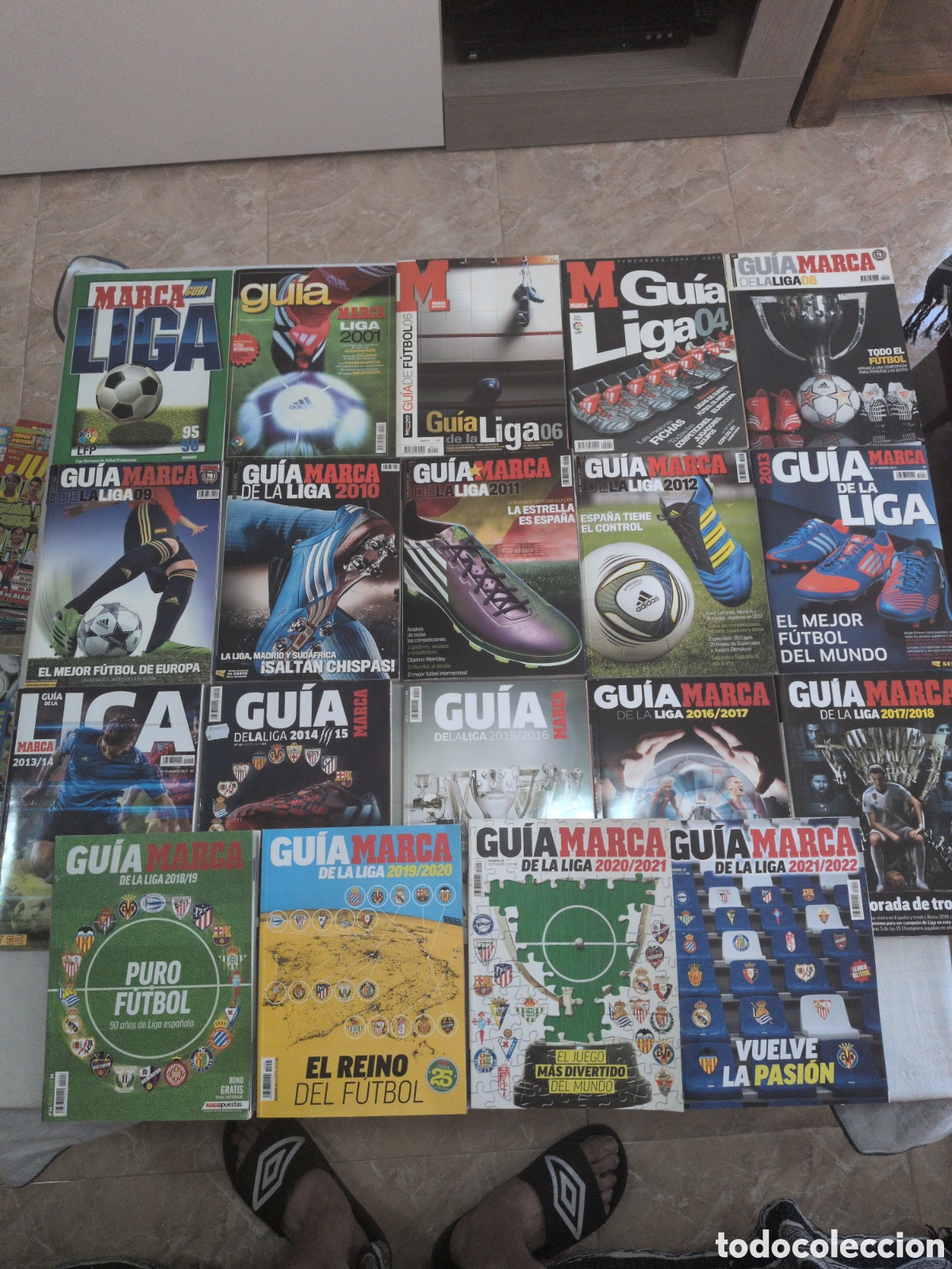 Coleccionismo deportivo: LOTE DE 19 GUIA MARCA DE LA LIGA. EN MUY BUEN ESTADO