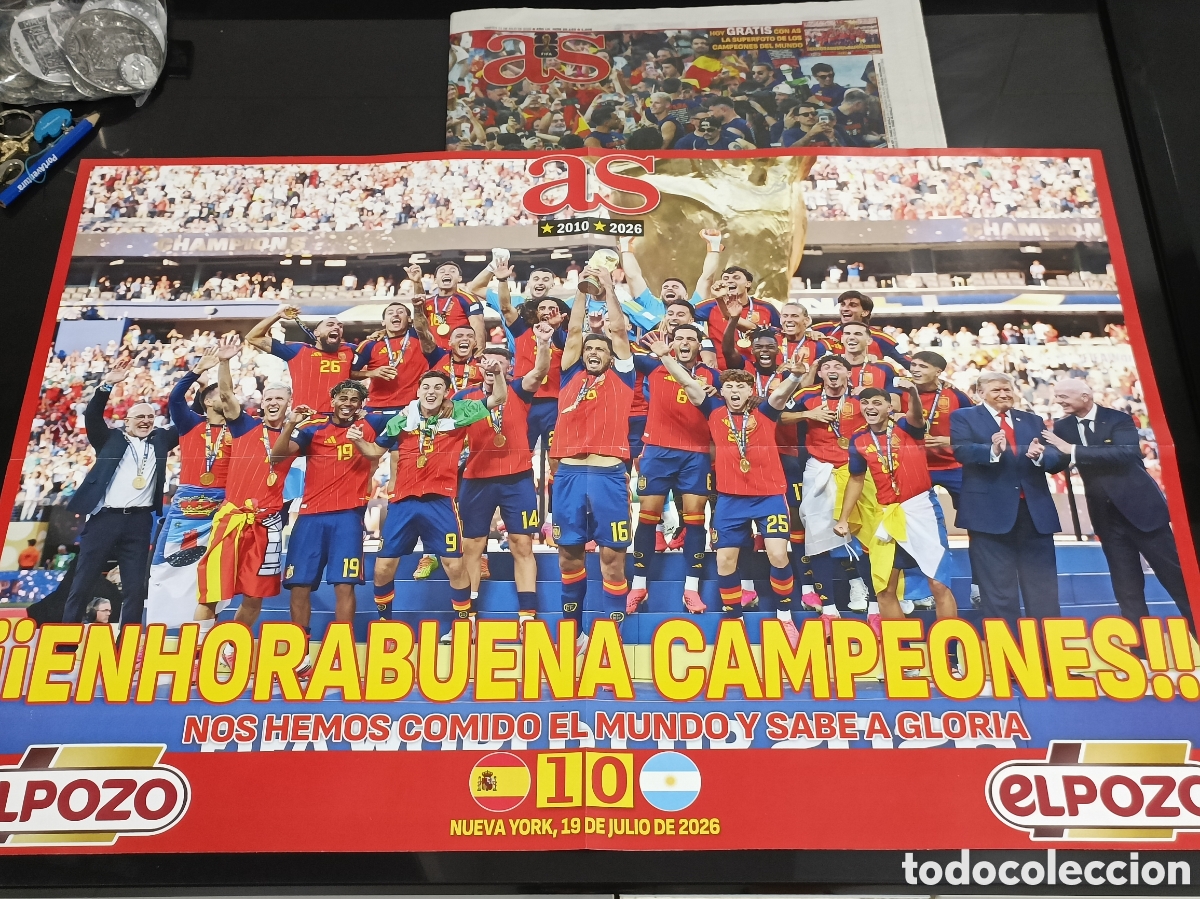 Coleccionismo deportivo: Peri&oacute;dico hist&oacute;rico AS con p&oacute;ster Espa&ntilde;a campeona del mundo 21 Julio 2026
