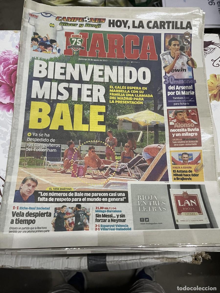 Coleccionismo deportivo: MARCA (25-8-2013) DI MARIA FICHAJE ARSENAL REAL MADRID BALE TATA MARTINO ELCHE 1-1 REAL SOCIEDAD