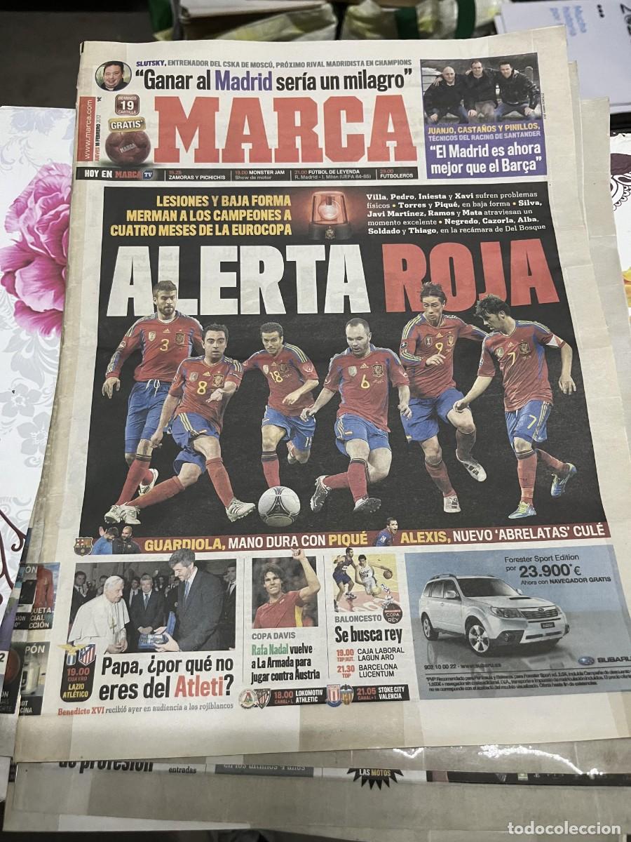 Coleccionismo deportivo: MARCA (16-2-2012) SLUTSKY CSKA MOSCU REAL MADRID PIQUE GUARDIOLA ALEXIS HOY LAZIO ATLETICO